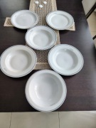 Zestaw talerzy Społem Lubiana. PRL. 3 głębokie 2 płytkie obiadowe, miska.