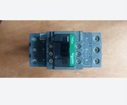 stycznik Schneider Electric TeSys LC1D50A.