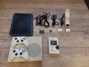 Xbox One S 1TB + 2 pady + dock + chłodzenie | Bardzo dobry stan