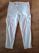 Białe spodnie robocze do pasa produkcja polska