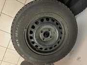 felgi stalowe z oponami zimowymi