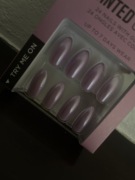 Sztuczne paznokcie tipsy