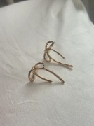 Kolczyki w kolorze złotym gold kokardy ribbon coquette