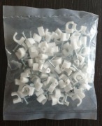 Uchwyt kabla antenowego FLOP 6 mm 100 szt.