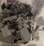 Klocki LEGO używane 1kg szare elementy 