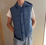 Nukutavake mayoral bezrękawnik z kapturem chłopak