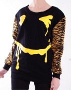 BLUZA CZARNA GRAFFITI smile face PUNK GOTH