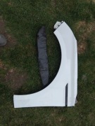 megane IV lewy błotnik