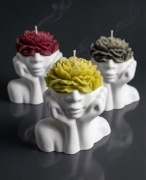 Świecznik TWARZ ze świecą z wosku pszczelego