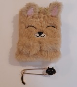 uroczy notesik kotek, zajączek z futerkiem plus broszka kotek