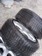 Opony zimowe Hankook 225/50/18 2020r.Grubość bierznika 6,5-7,5mm