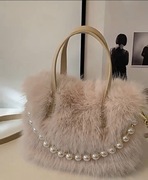 Torebka Wieczorowa - Futerko z perłami 