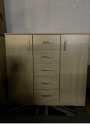 Komoda Black Red White