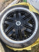 Komplet kół z alufelgami ZINIK czarne 255/35 R20