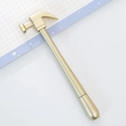 Długopis kulkowy żelowy w kształcie młotka - złoty