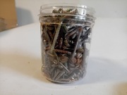 Stare wkręty , renowacja mebli