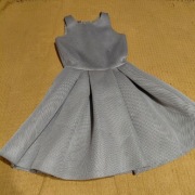 Manifig&Co sukienka szara srebrna S piankowa