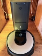 iRobot Roomba i7 ze stacją dokującą