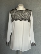 Bluzka z koronką