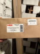 Siłownik pirotechniczny maski