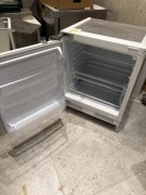 Lodówka podblatowa Ikea Fastnas nowa z wyprzedaży