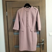 Elegancka sukienka na imprezę 