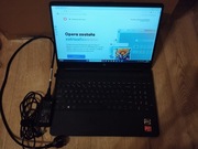 Laptop HP 15s, czarny, stan idealny