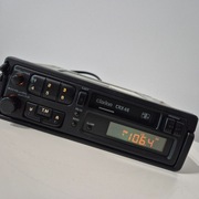 Radio kasetowe Clarion CRX 46 - 2 kolory podświetlenia do wyboru 