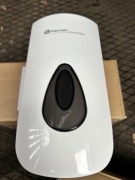 Dozownik mydła w płynie Merida Top DTS101 – Nowy, 800ml