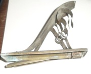 Mosiężne, podwójne przedwojenne uchwyty do karnisza.Gruba blacha-wzmocnione