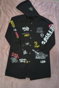 Kurtka płaszcz, czarna graffiti, kaptur, kieszenie unisex L