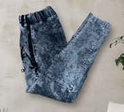 Jeansy bawełniane spodnie jeansowe dla wyjątkowych kobiet SANDRA od Minouu 