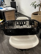Grill styl Audi RSQ7, SQ7 ,Q7 od 2019-2023