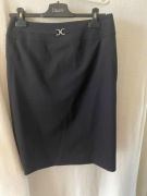 Czarna spódnica Weekend Basler– niemiecka elegancja z ozdobą