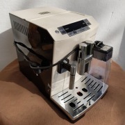 Ekspres do kawy DeLonghi PrimaDonna S
