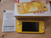 Switch Lite Żółte 