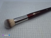 Nowy pędzel do makijażu twarzy BK beauty 116