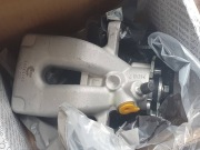 zacisk hamulcowy  Clio 3