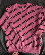 Vetements sweter różowy 