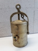 Stara lampa górnicza karbidowa