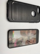 iPhone 7 czarny + etui