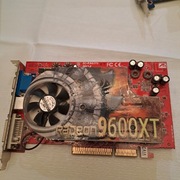Retro karta graficzna Radeon 9600XT