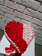 Serce z Kinderków Słodki box Tort ze słodyczy Prezent dla niej 