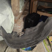 Sprzedam nadkole prawe tył Lexus NX 350,nx450 po 2021-. Stan używany.