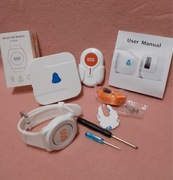 Bezprzewodowy przycisk połączenia sos dla osób starszych.