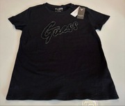 T-shirt znanej marki Guess