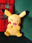 Pikachu pokemon maskotka  