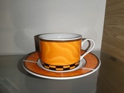 Filiżanka wraz z podstawką 