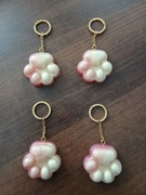 Łapka kocia. Brelok na klucze, do plecaka.