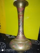 Indyjski wazon z brązu